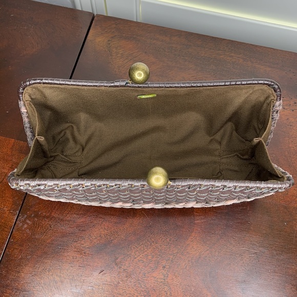 Kayu Brown Raffia & Cotton Clutch With Kiss Clasp - Picture 8 of 15